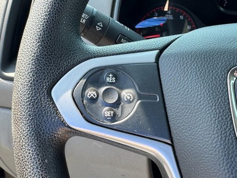 Used 2016 GMC Canyon 2WD Crew Cab w/ Convenience Package image 17