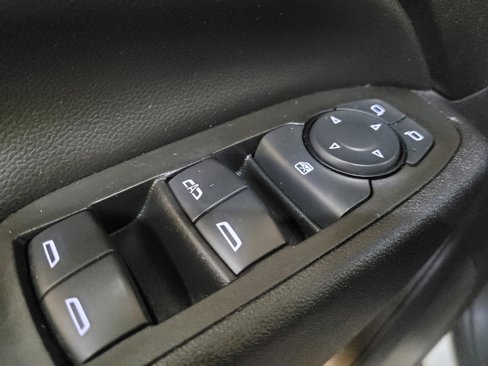 Used 2020 Chevrolet Equinox LT image 27