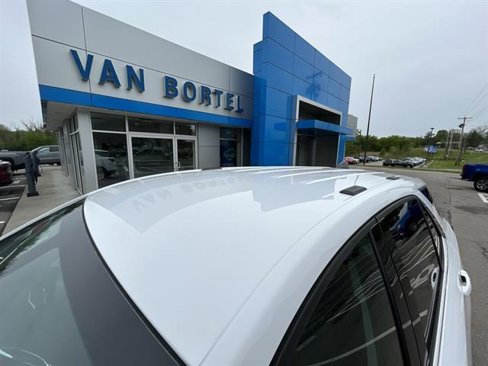 Used 2018 Chevrolet Equinox LT w/ LPO, Protection Package image 36