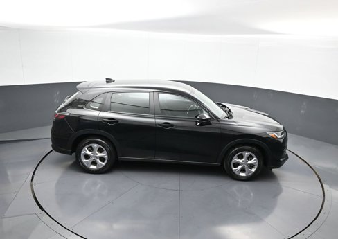 Certified 2023 Honda HR-V LX image 35