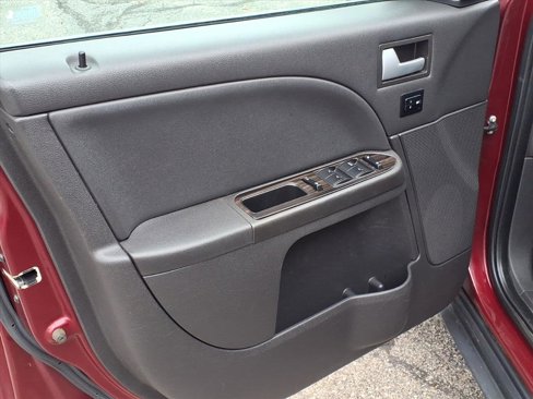 Used 2008 Mercury Sable Premier image 6