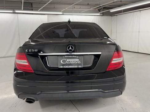 Used 2014 Mercedes-Benz C 250 Sedan image 10