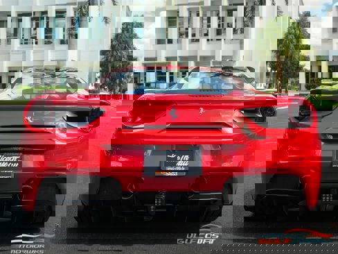 Used 2019 Ferrari 488 GTB image 58