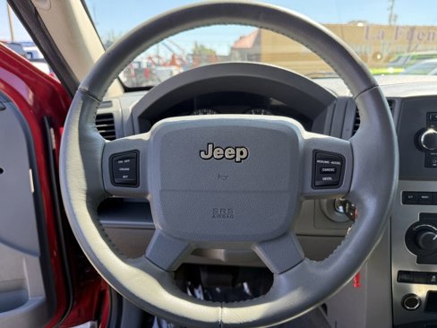 Used 2006 Jeep Grand Cherokee Laredo image 13