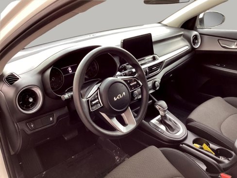 Used 2024 Kia Forte LXS image 15