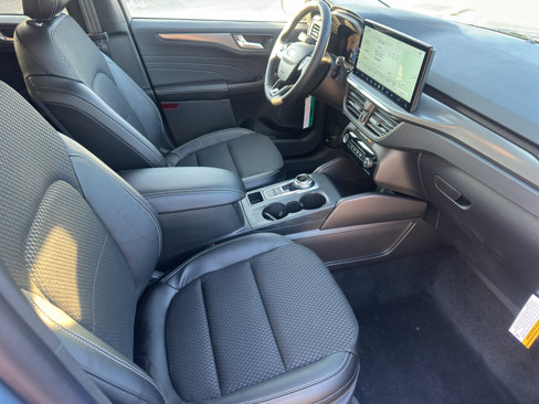 New 2025 Ford Escape SE image 12