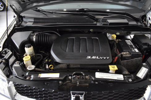 Used 2012 Dodge Grand Caravan SE image 36