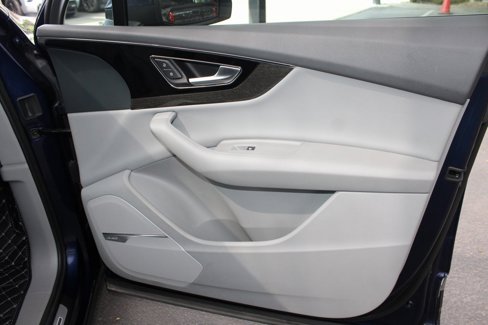 Used 2019 Audi Q7 3.0T Prestige image 46
