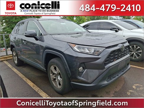 Used 2020 Toyota RAV4 XLE image 1