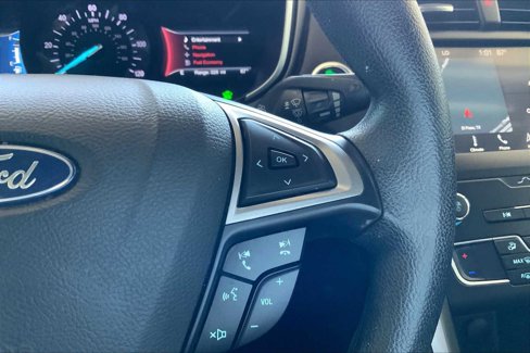 Used 2019 Ford Fusion SE image 23