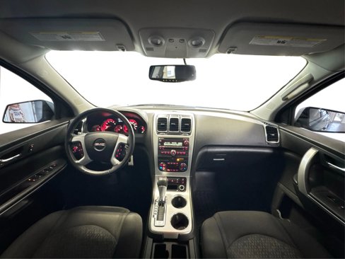 Used 2012 GMC Acadia SLE image 27