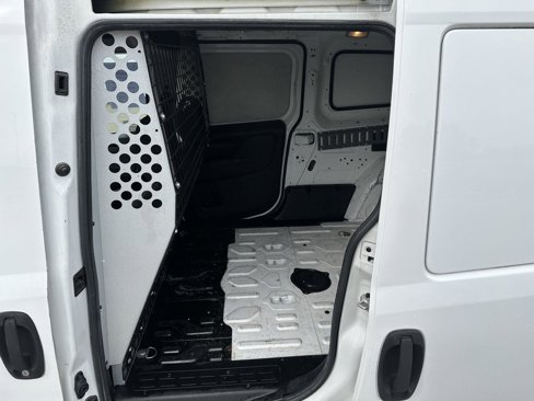 Used 2016 RAM ProMaster City Tradesman SLT w/ Rear Back-up Camera Group image 12