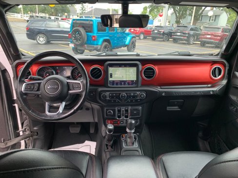 Used 2018 Jeep Wrangler Unlimited Rubicon image 25