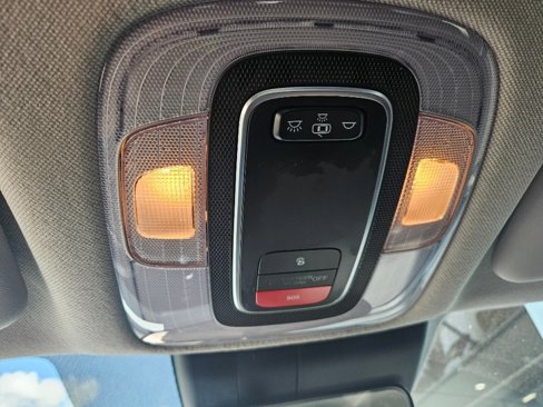 Used 2023 Hyundai Elantra SEL image 23