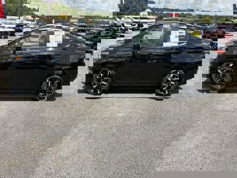 New 2025 Nissan Versa SR image 6