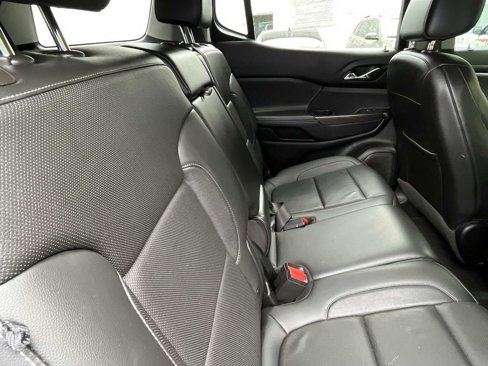 Certified 2020 GMC Acadia SLT image 26