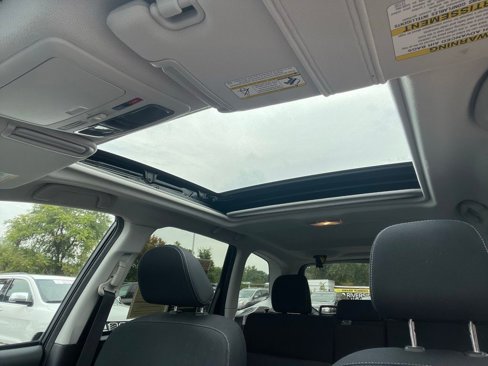 Used 2018 Subaru Forester 2.5i Premium w/ All-Weather Package image 23