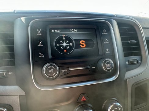 Used 2018 RAM 1500 Express image 21