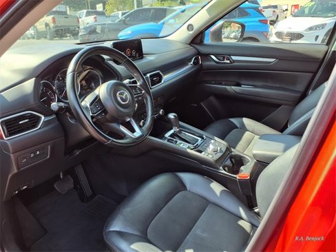 Used 2019 MAZDA CX-5 Touring image 10