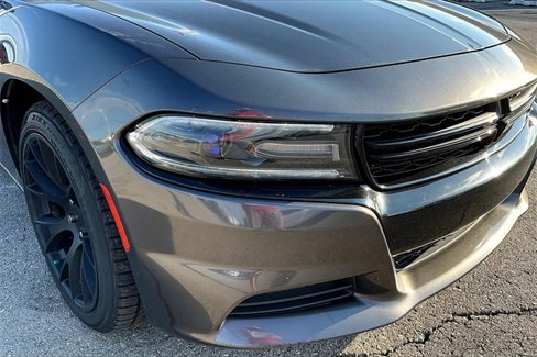 Used 2015 Dodge Charger SXT w/ Driver Confidence Group image 31