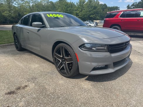 Used 2018 Dodge Charger SXT Plus w/ Driver Confidence Group image 2