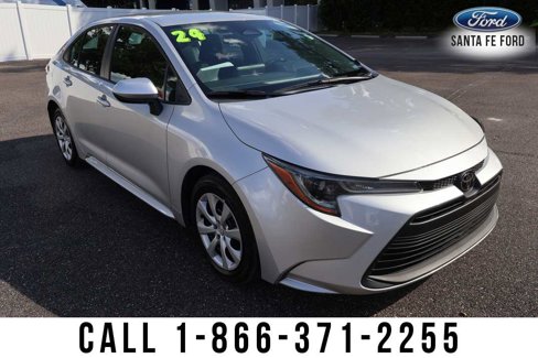 Used 2024 Toyota Corolla LE image 8