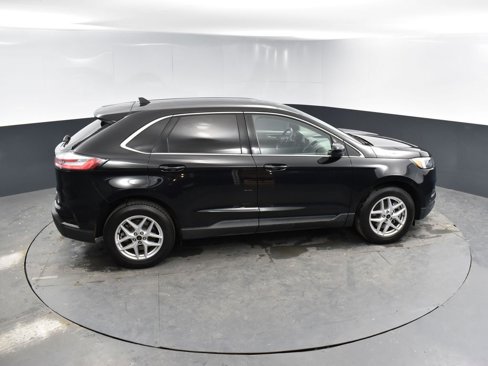 Used 2023 Ford Edge SEL image 43