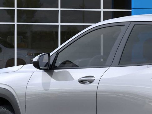New 2025 Chevrolet Trax LS w/ LS Convenience Package image 12
