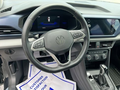 Used 2022 Volkswagen Taos SE image 22