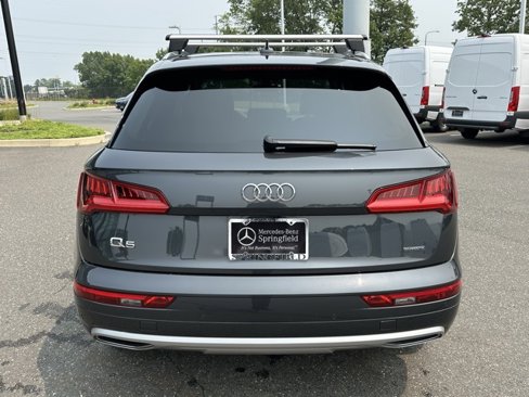 Used 2019 Audi Q5 2.0T Premium Plus w/ Premium Plus Package image 6