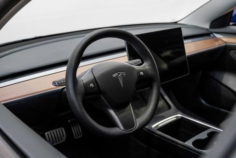 Used 2022 Tesla Model 3 Performance image 39