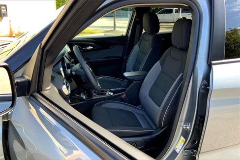 Used 2023 Chevrolet TrailBlazer LT image 24