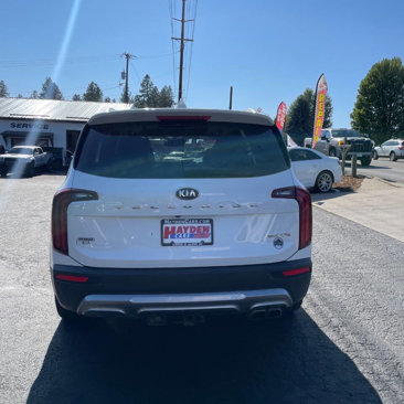 Used 2020 Kia Telluride EX w/ EX Premium Package image 4