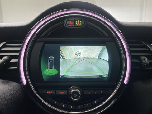 Used 2021 MINI Cooper S w/ Premium Package image 27