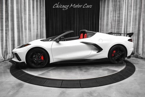 Used 2021 Chevrolet Corvette Stingray Coupe w/ 1LT image 1