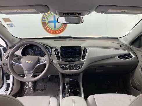 Used 2022 Chevrolet Malibu LT image 6