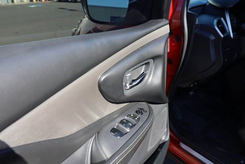 Used 2019 Nissan Murano S image 32