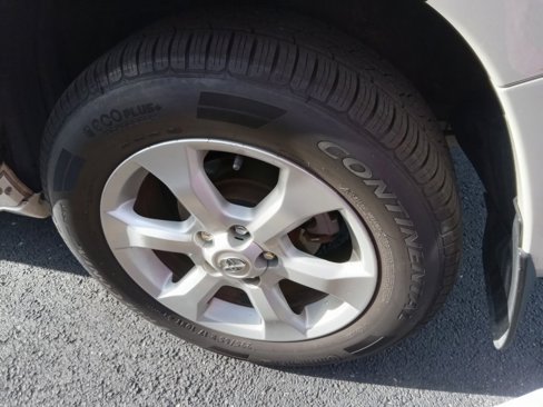 Used 2012 Toyota RAV4 Limited image 7