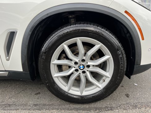 Used 2021 BMW X5 xDrive40i w/ Convenience Package image 11