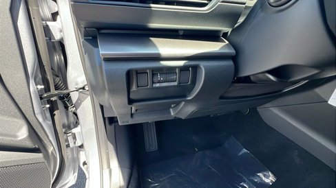 New 2025 Subaru Impreza 2.0i image 29