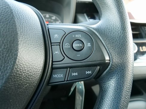 Used 2024 Toyota Corolla LE image 23