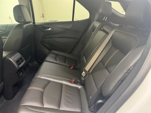 Used 2022 Chevrolet Equinox Premier image 7