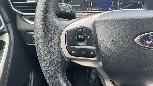 Certified 2022 Ford Explorer XLT w/ Equipment Group 202A image 27