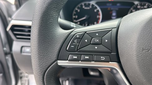 Used 2022 Nissan Altima 2.5 SV image 19