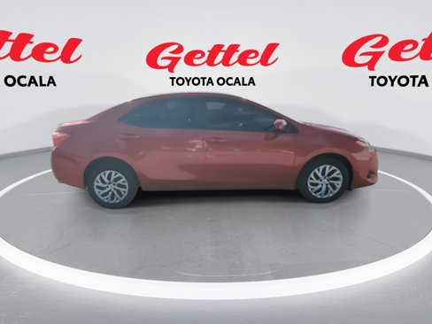 Used 2019 Toyota Corolla LE image 9