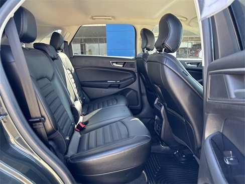 Used 2015 Ford Edge SEL w/ Equipment Group 201A image 14