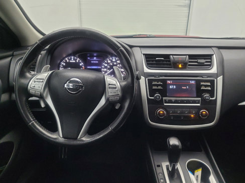 Used 2017 Nissan Altima 2.5 SR w/ Midnight Edition Package image 22