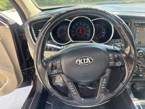 Used 2013 Kia Optima EX w/ Premium Pkg image 13