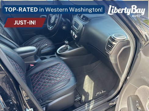 Used 2015 Kia Soul + image 9