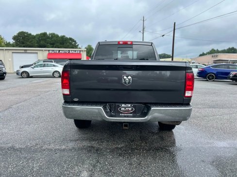 Used 2016 RAM 1500 Classic SLT image 8